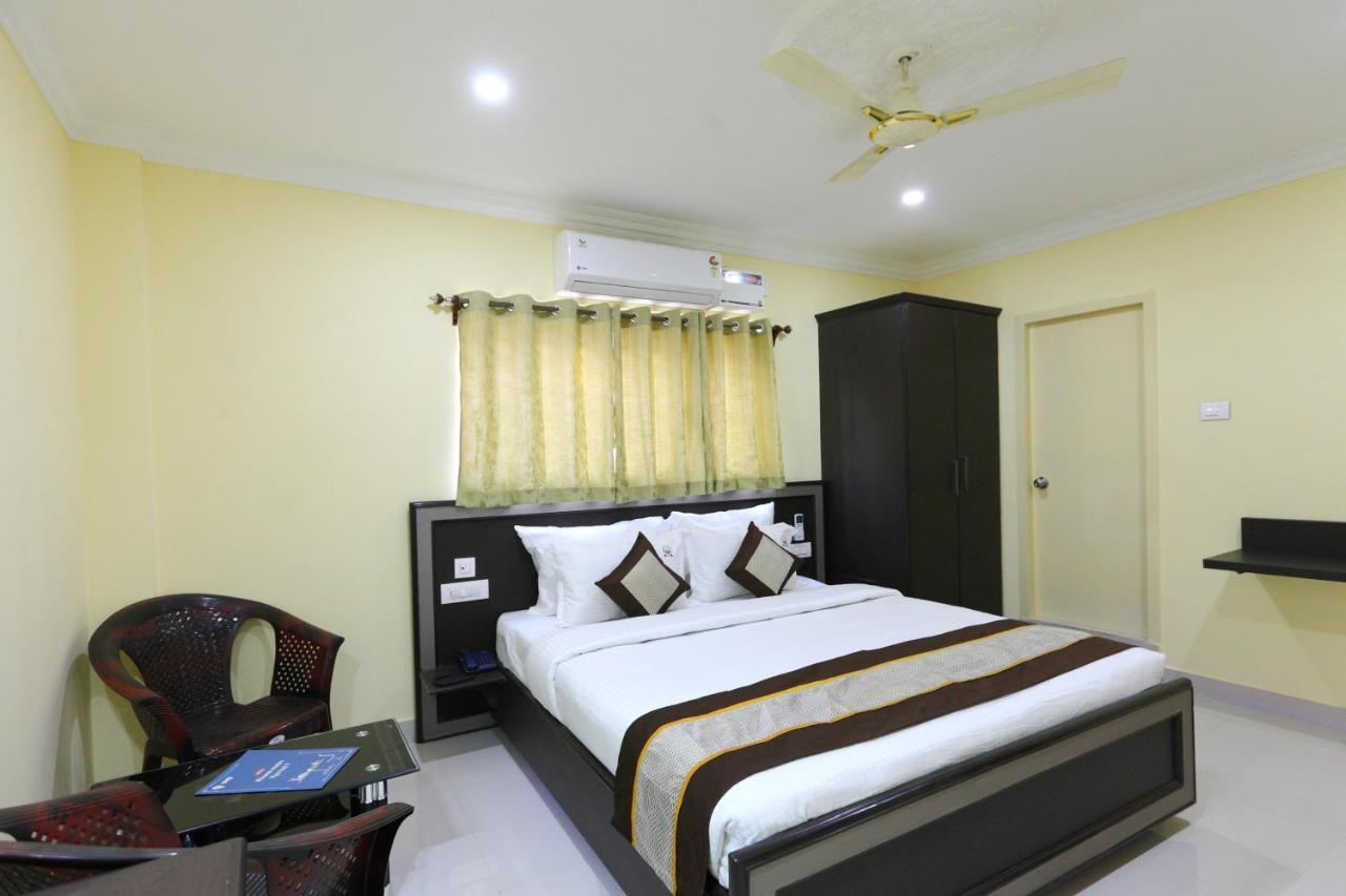 Pleasant Days Hotel Chennai Exterior foto