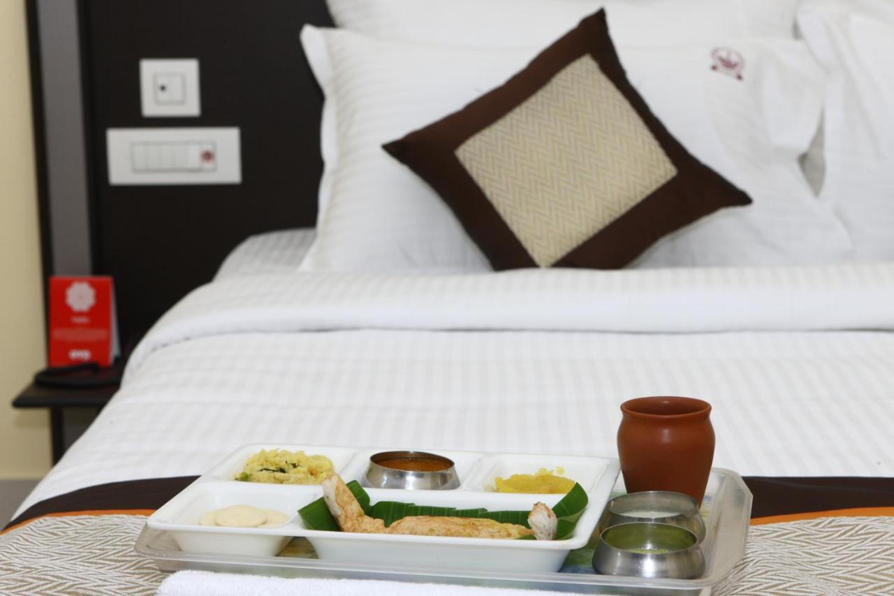 Pleasant Days Hotel Chennai Exterior foto